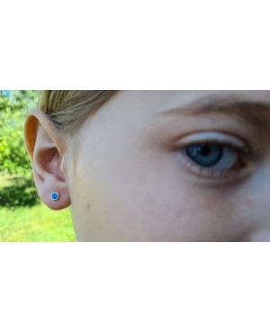 Cercei din aur galben 14K inimioara opal albastru 6,5mm Cercei din aur